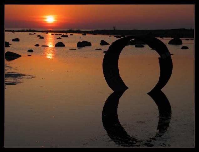 Daarom symboliseert het getal 8 in de astrologie de planeet Saturnus, die ook de planeet van het lot wordt genoemd